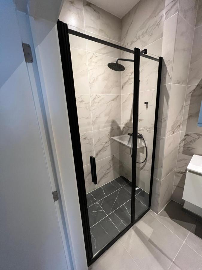 Luxury Brand New Apartment Bruxelles Esterno foto